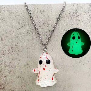 Glow in the dark ghosts necklace
